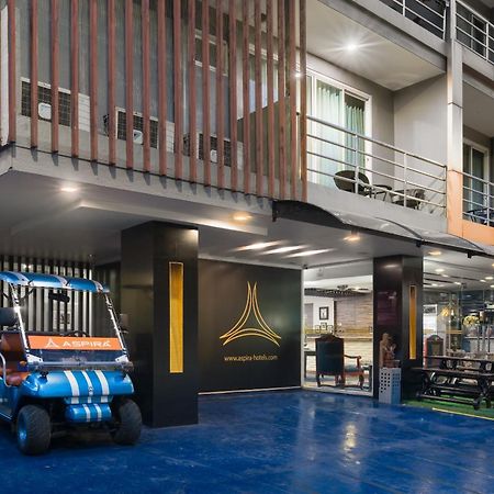 Aspira Suites Sukhumvit 20 Bangkok Luaran gambar