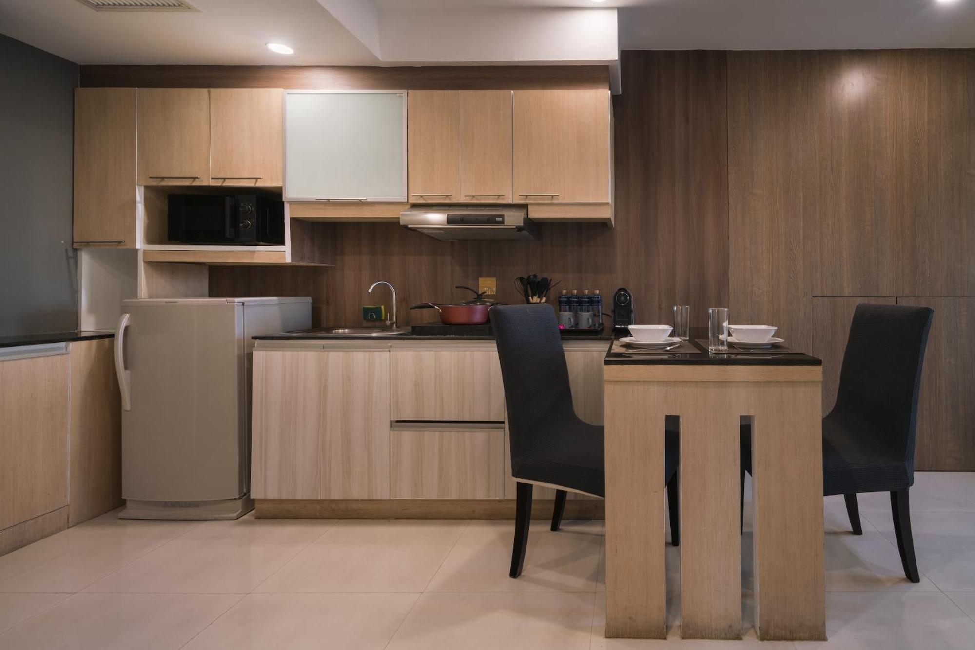 Aspira Suites Sukhumvit 20 Bangkok Luaran gambar