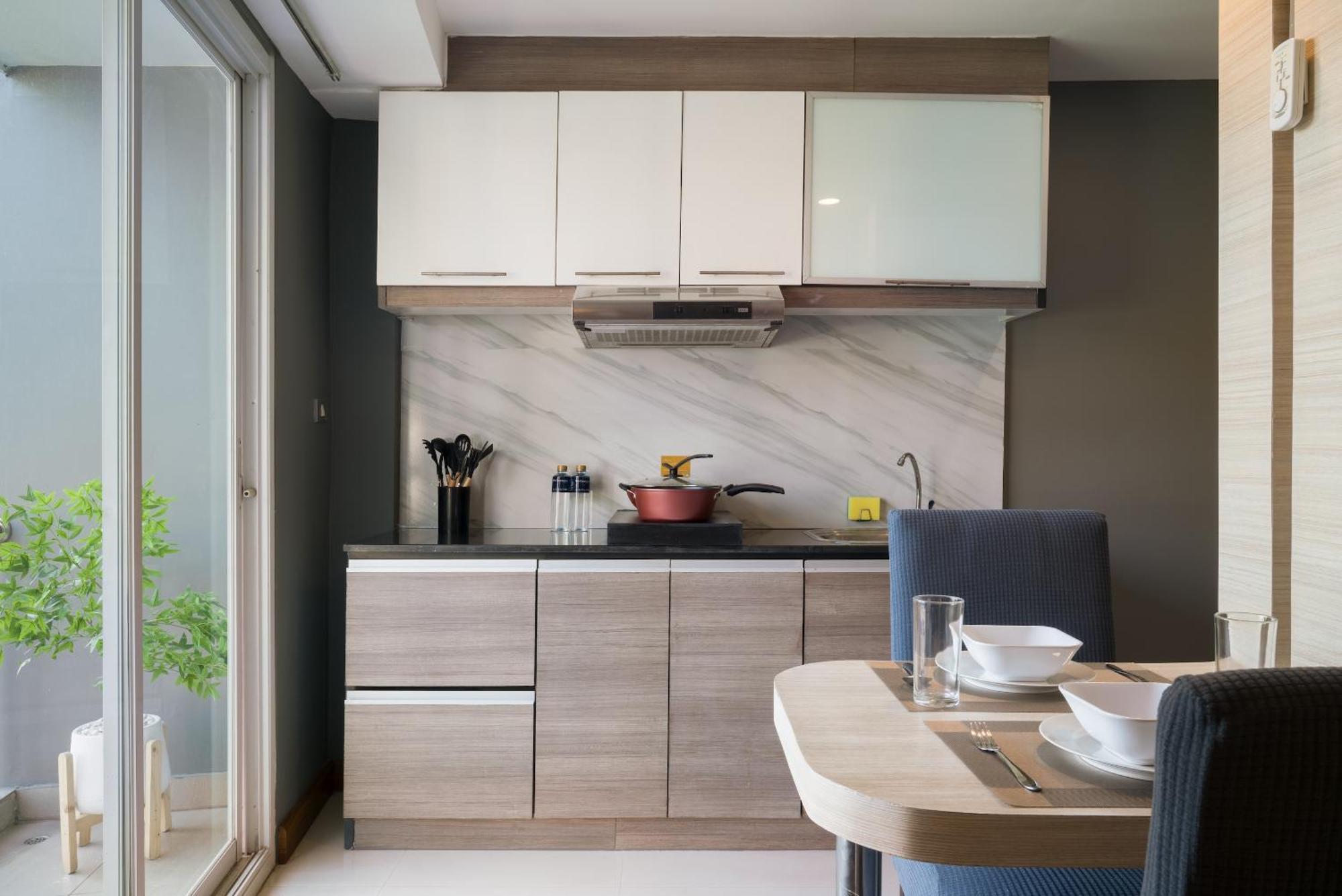 Aspira Suites Sukhumvit 20 Bangkok Luaran gambar